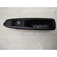 Кнопка стеклоподъемника двери задней правой renault Kaptur 2016> 254216614R