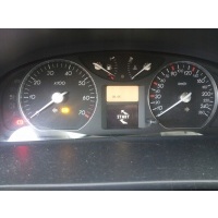 Лагуна 2 ii спидометр часы бензин 134140km