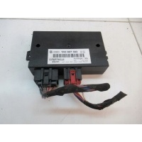 Блок крюка фаркопа volkswagen passat b6 3c0 2006 год