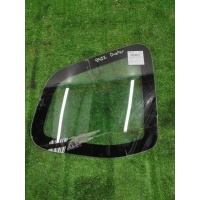 Стекло кузовное глухое Renault Duster HSM 2014 833071332R