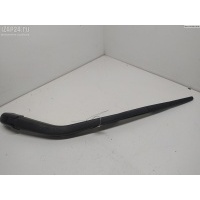 Щеткодержатель (поводок стеклоочистителя) задний Mazda 2 2004 DD1067420A