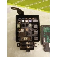 блок предохранителей Honda Civic EK3 38250-S01-003