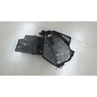 Корпус воздушного фильтра Mitsubishi Galant 1997-2003 1999 MR323120/MR323072
