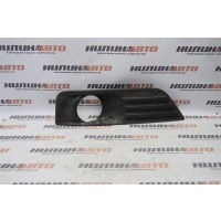 Решетка противотуманной фары левая FORD Focus 2 1337349