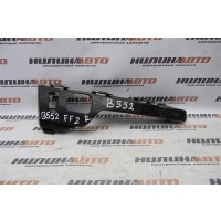 Кронштейн переднего бампера правый FORD Focus 2 1335698