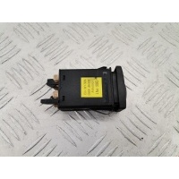 Кнопка аварийки Audi A4 B5 1995 8D0941509D