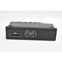 Разъем usb считыватель sd a2058200226 w190 w205