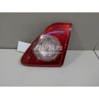 Фонарь задний внутренний правый Toyota Corolla E15 (2006 - 2013) 8158112110