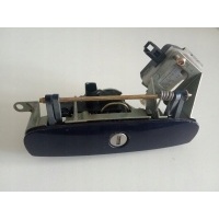 Volkswagen поло 4 9n 2001 - 2005 ручка люка 6q6827601