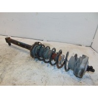 Стойка задняя правая в сборе Audi A4 B5 1995-2001 8D5513031K