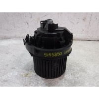 Моторчик печки Renault Duster 2010- 272102798R