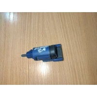 Выключатель концевой (концевик) Volkswagen Golf 4 1999 1J0927189E