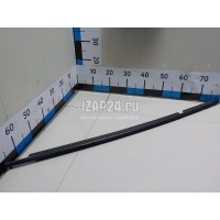 Накладка стекла заднего левого Toyota Verso (2009 - ) 757400F020