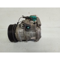 Компрессор кондиционера Kia Sorento 1 2002-2009 977013E801
