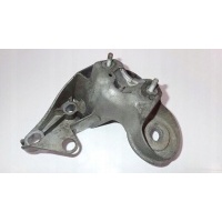 Крепление лапа двигателя правый audi a6 c6 4f0199352m