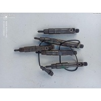 Форсунка топливная Volkswagen Transporter 4 1997 074130204d