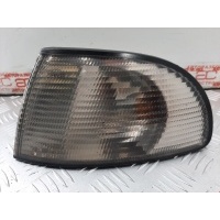 Поворотник левый Audi A4 B5 1997 8D0953049A