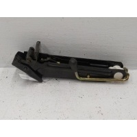 Домкрат Volkswagen Polo (1994-1999) 1997 6N0011031A