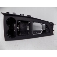 Audi a4 b9 8w панель центральная mmi 8w1864261c