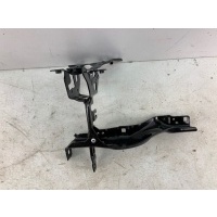 Кронштейн фары BMW 5er `G30 2016- 51647383857