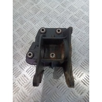 Кронштейн полуоси Renault Master 2 поколение [рестайлинг] (2003-2006) 2004 8200027177