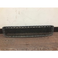 Решетка бампера Volkswagen Touareg 7L6 2008 7L6853678F