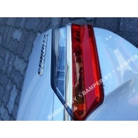 Фонарь крышки багажника правый Toyota Corolla E18 2017 81580-02A30