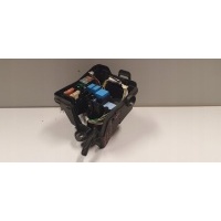 Блок предохранителей dacia renault 243809584r