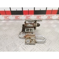 Петля двери передней правой Volkswagen Passat 6 2010 3C8831412A