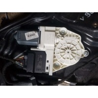 Моторчик стеклоподъемника задний правый Volkswagen Passat CC 2011 3C8839462J