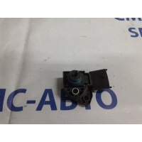 Датчик давления топлива Volvo C30, S40, V50 2005-2012 8699448