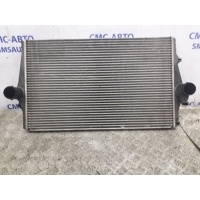 Интеркулер Volvo S60, S80, XC70, V70 2003-2007 8671694