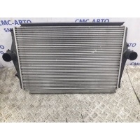 Интеркулер Volvo S60, S80, XC70, V70 2003-2007 8671694