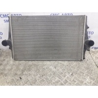 Интеркулер Volvo S60, S80, XC70, V70 2003-2007 8671694