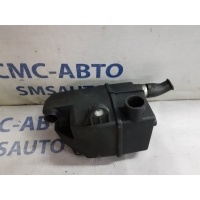 Маслоуловитель Volvo S60, S80, XC70, XC90, V70 8692211