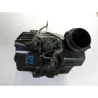 Корпус воздушного фильтра Audi A8 D3 2005-2007 06E133836