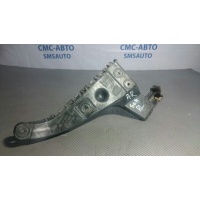 Кронштейн бампера Audi A6 C5 4Z7807453