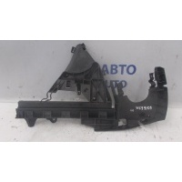 Кронштейн замка двери Volvo S40 2005-2007 30699109