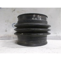 Патрубок воздушного фильтра Volvo S40, C30, V50 2005-2012 30650078