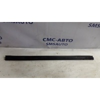 Уплотнитель стекла Volvo XC60 ХС60 2009-2013 30762372
