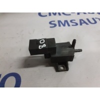 Клапан вакуумный Audi A8 S8 037906283D