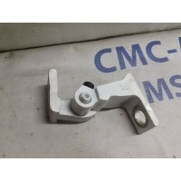 Петля двери Audi A5 8K0831401D