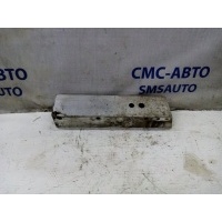 Кронштейн усилителя бампера Audi A5 8T0807332