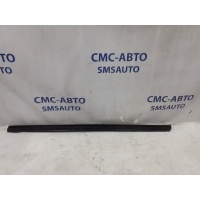 Уплотнитель стекла Volvo XC60 ХС60 30762371