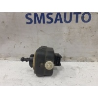 Корректор фары Volvo XC90 ХС90 2003-2006 8678121