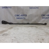 Уплотнитель двери Volvo XC60 ХС60 30762361