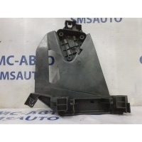 Кронштейн замка двери Volvo XC60 ХС60 30753337