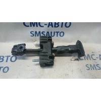 Ограничитель двери Volvo XC70 ХС70 2008-2012 31217753