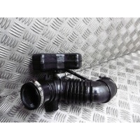 Трубки входная воздушный space star 1.6 mr529561