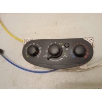 Блок управления отопителем Renault Logan 2 275100922R